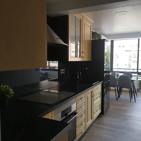 Blue Ocean Apartment *