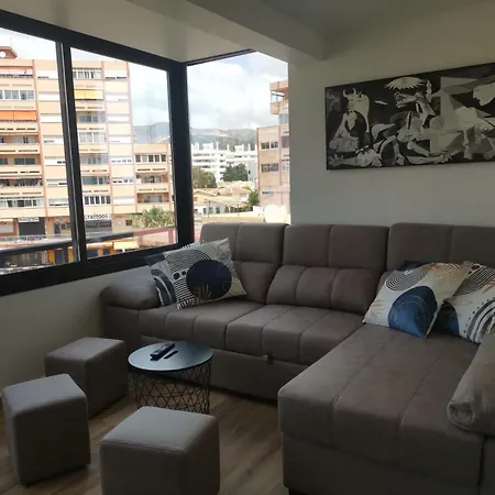 Blue Ocean Apartment *